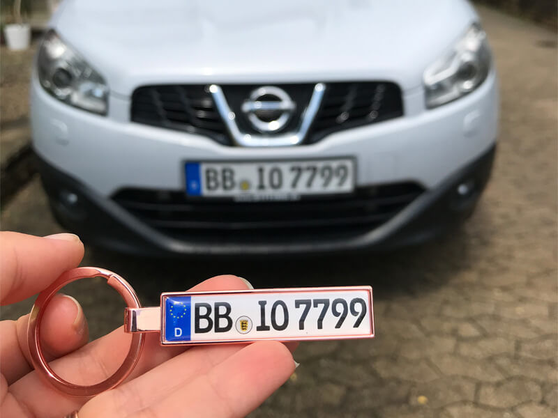 Schlüsselanhänger mit Kennzeichen - für Autofahrer!